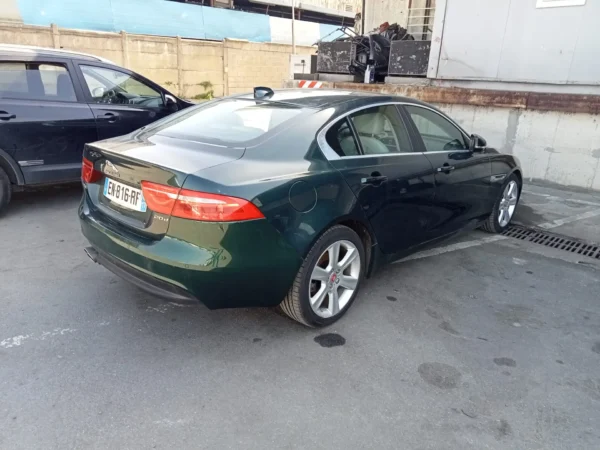 JAGUAR XE Portfolio 2017