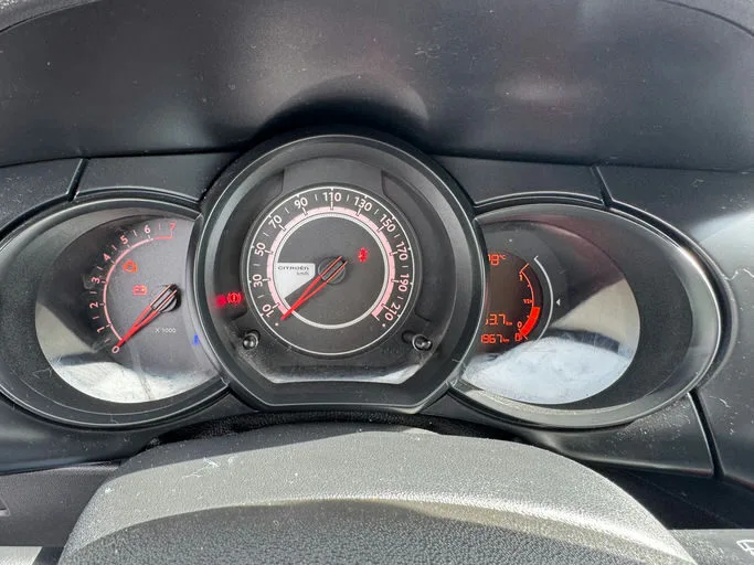 CITROEN C3 Confort 2015 – Image 9