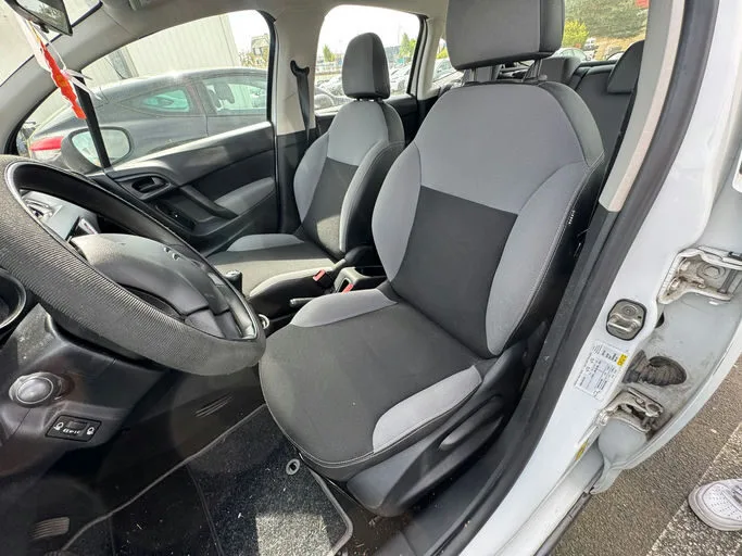 CITROEN C3 Confort 2015 – Image 7