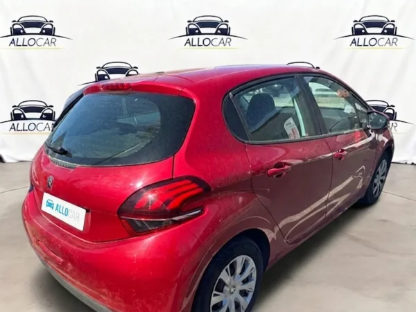 PEUGEOT 208 Active 2015