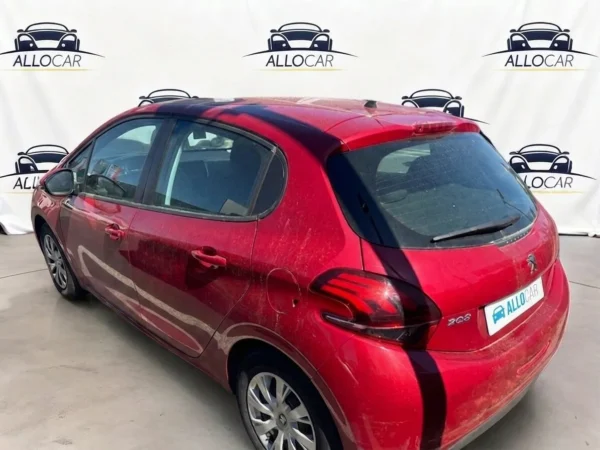 PEUGEOT 208 Active 2015