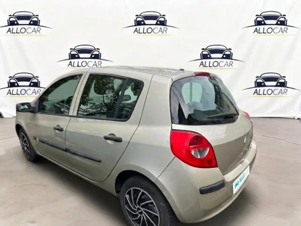 RENAULT CLIO III Privilège 2007