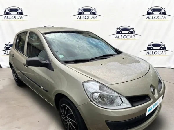 RENAULT CLIO III Privilège 2007