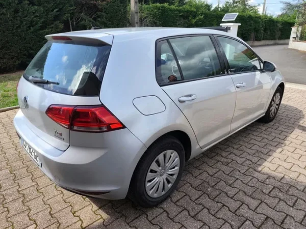 VOLKSWAGEN GOLF Trendline 2013