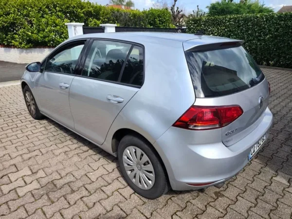 VOLKSWAGEN GOLF Trendline 2013