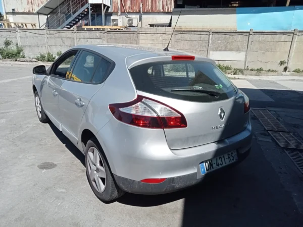 RENAULT MEGANE III BERLINE Zen 2015