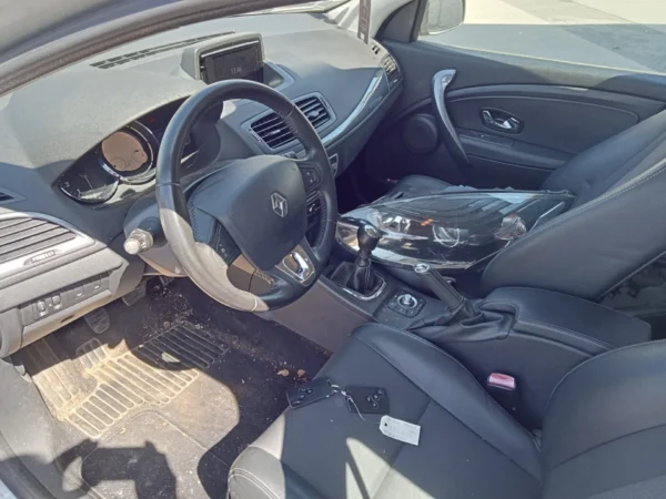 RENAULT MEGANE III BERLINE Zen 2015