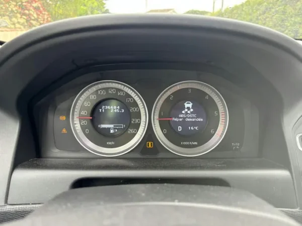 VOLVO XC60 Momentum Geartronic A 2010