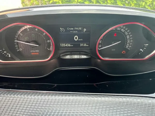PEUGEOT 2008 GT Line 2016