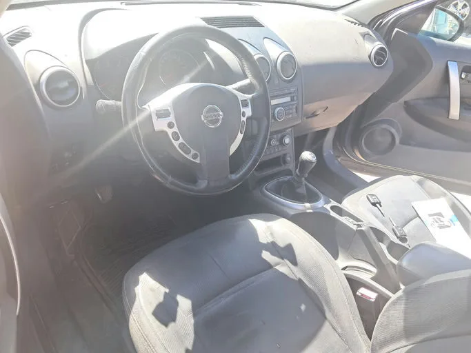 NISSAN QASHQAI Tekna 2010 – Image 9