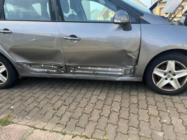 RENAULT SCENIC III Limited 2013