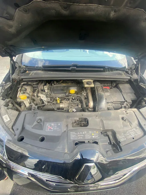 RENAULT ESPACE V Initiale Paris EDC 2015 – Image 11