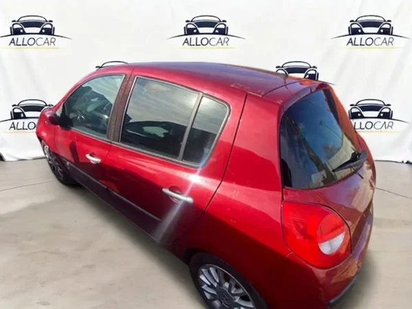 RENAULT CLIO III Initiale 2009