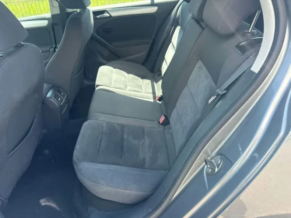 VOLKSWAGEN GOLF Confortline 2010