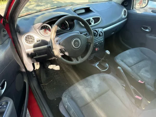 RENAULT CLIO III 20th 2010