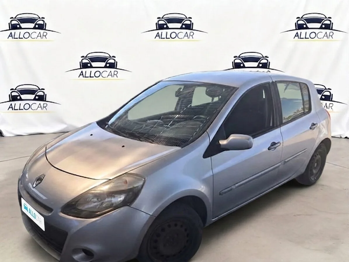RENAULT CLIO III Expression Clim 2010 – Image 2