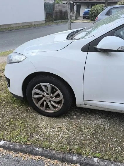 RENAULT MEGANE III COUPE GT Line 2013 – Image 3