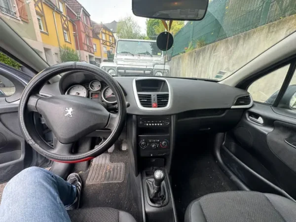 PEUGEOT 207 Urban 2009