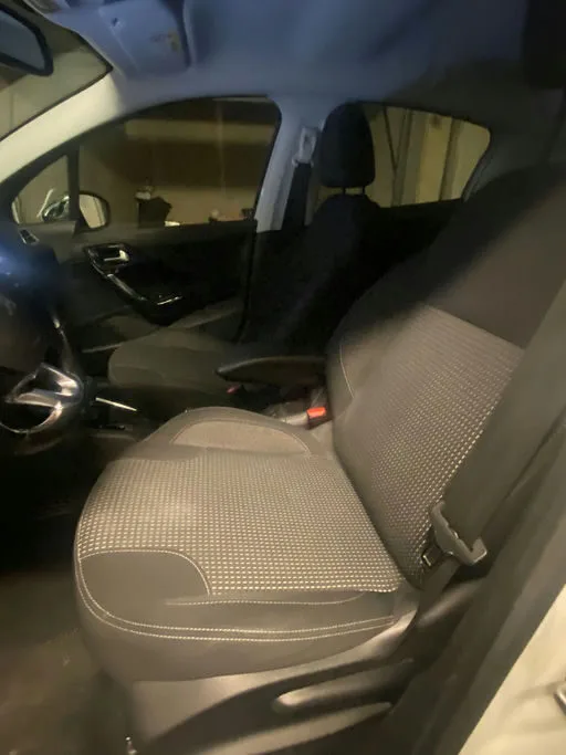 PEUGEOT 208 Allure 2019 – Image 10