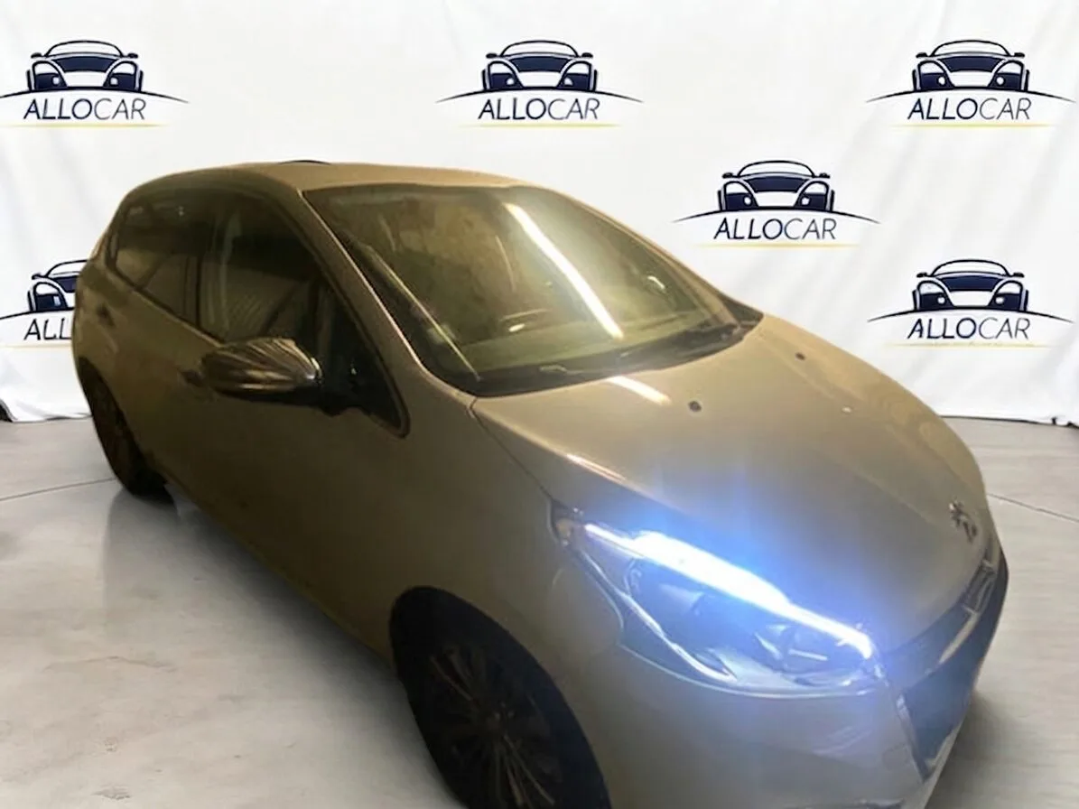 PEUGEOT 208 Allure 2019
