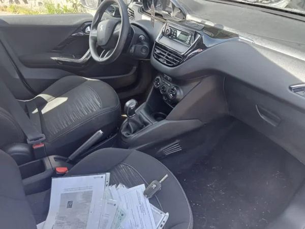 PEUGEOT 208 BUSINESS Business 2015