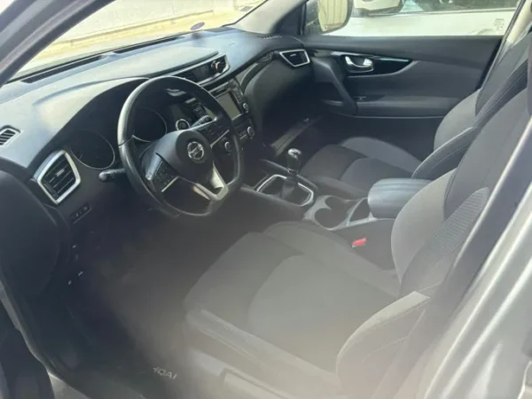 NISSAN QASHQAI 2019 N-Connecta 2020