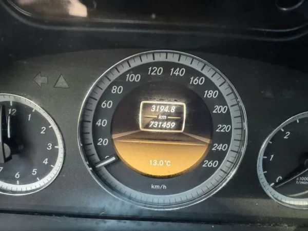 MERCEDES CLASSE E Classic 2012