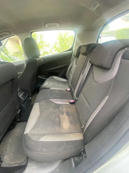 PEUGEOT 308 Style 2012 – Image 7