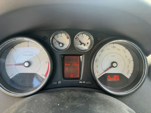 PEUGEOT 308 Féline 2009