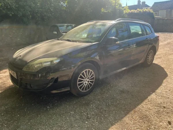 RENAULT LAGUNA ESTATE BUSINESS Business 2012