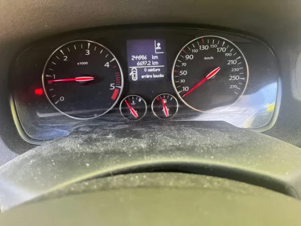 RENAULT LAGUNA ESTATE BUSINESS Business 2012