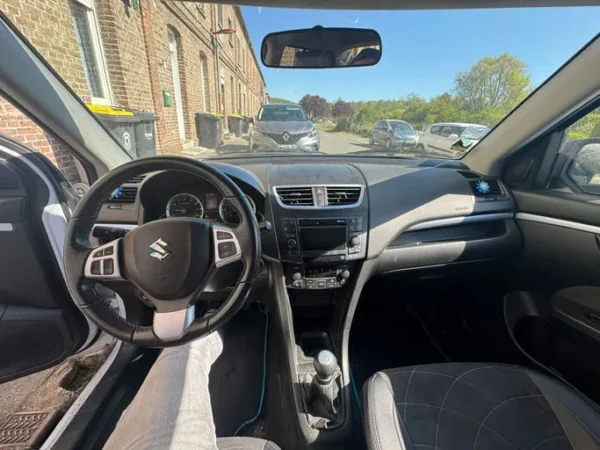 SUZUKI SWIFT MY15 Edition Limitée Biba 2016