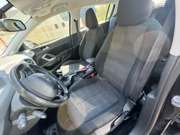 PEUGEOT 308 Active 2015