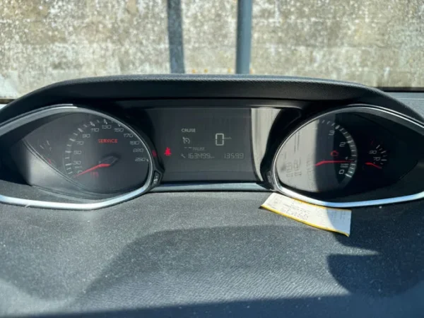 PEUGEOT 308 Active 2015