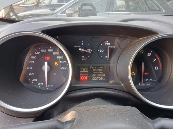 ALFA ROMEO GIULIETTA Distinctive 2016