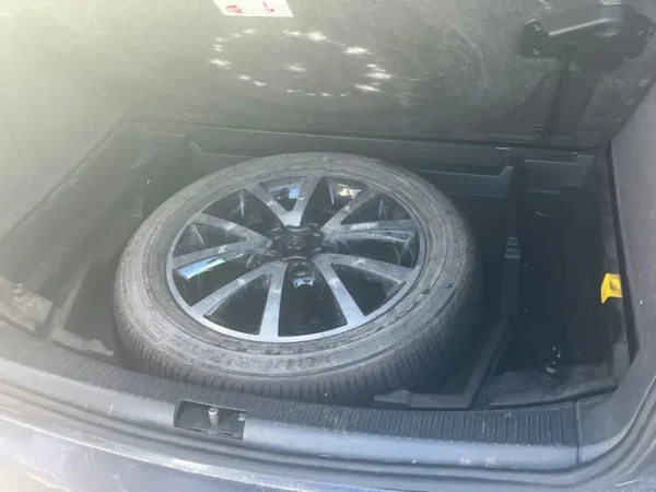 VOLKSWAGEN TOURAN N1 CONFORTLINE 2011