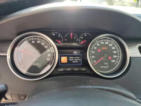 PEUGEOT 508 RXH 2013