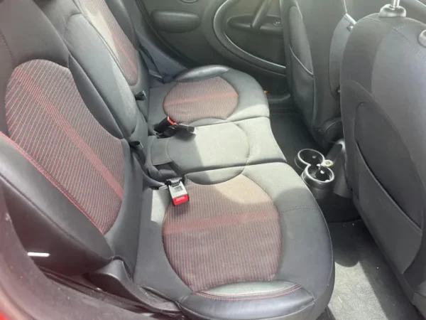 MINI MINI COUNTRYMAN R60 Cooper SD Finition Red Hot Chili 2015
