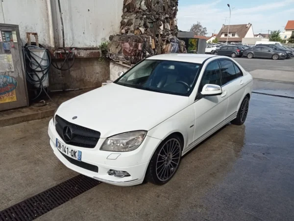 MERCEDES CLASSE C Avantgarde A 2007