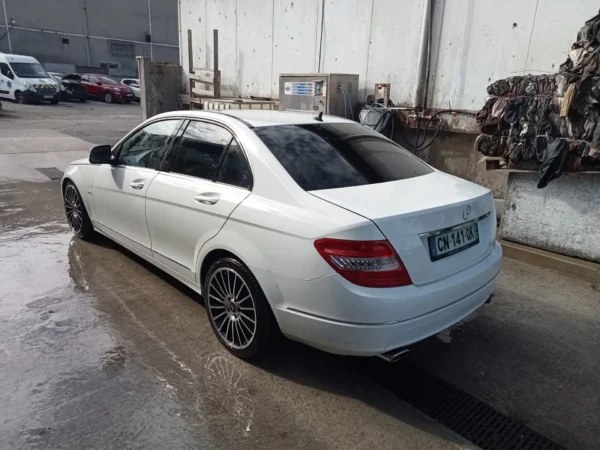 MERCEDES CLASSE C Avantgarde A 2007
