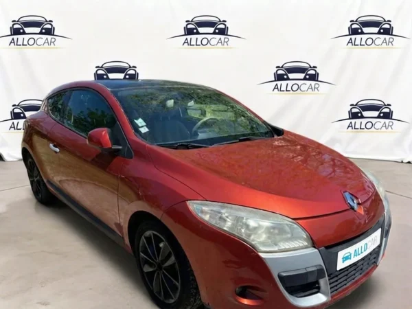 RENAULT MEGANE III COUPE Dynamique 2010