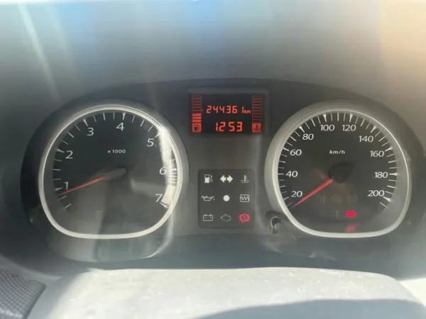 DACIA DUSTER Ambiance 2011