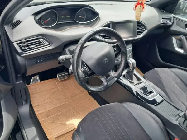 PEUGEOT 308 GT Line 2015