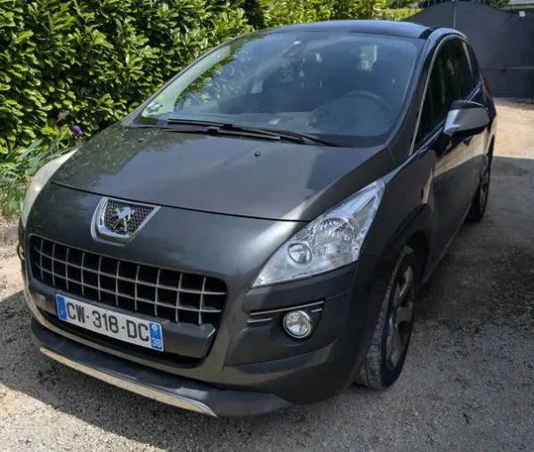 PEUGEOT 3008 Allure 2013
