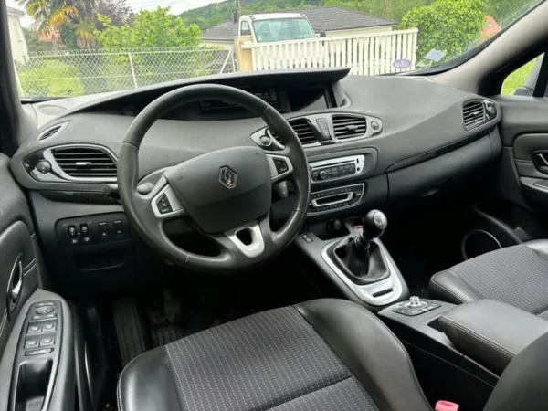 RENAULT SCENIC III Dynamique Energy 2013