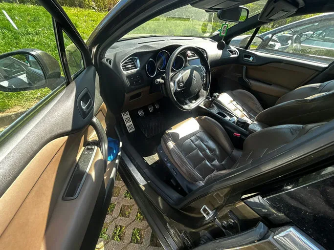 CITROEN DS4 Sport Chic 2011 – Image 6
