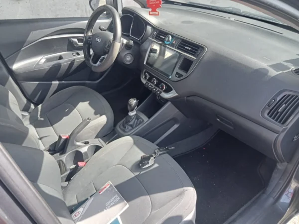 KIA RIO Style 2013