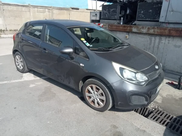 KIA RIO Style 2013