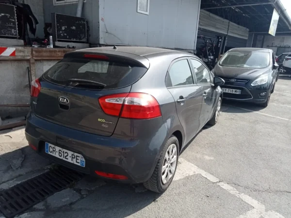 KIA RIO Style 2013