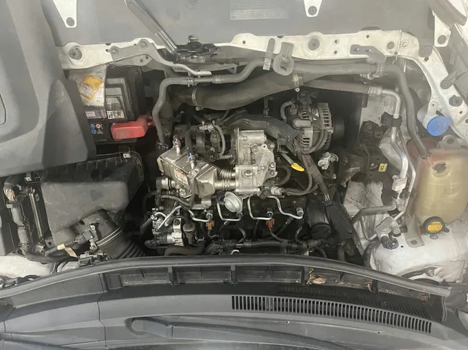 TOYOTA AURIS Active 2012 – Image 6
